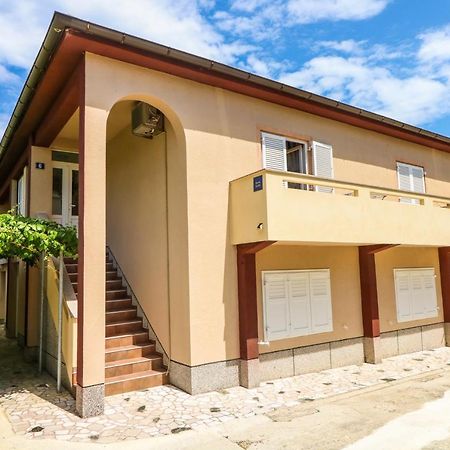 Double Rooms With Terrace Tomica Baška Exterior foto