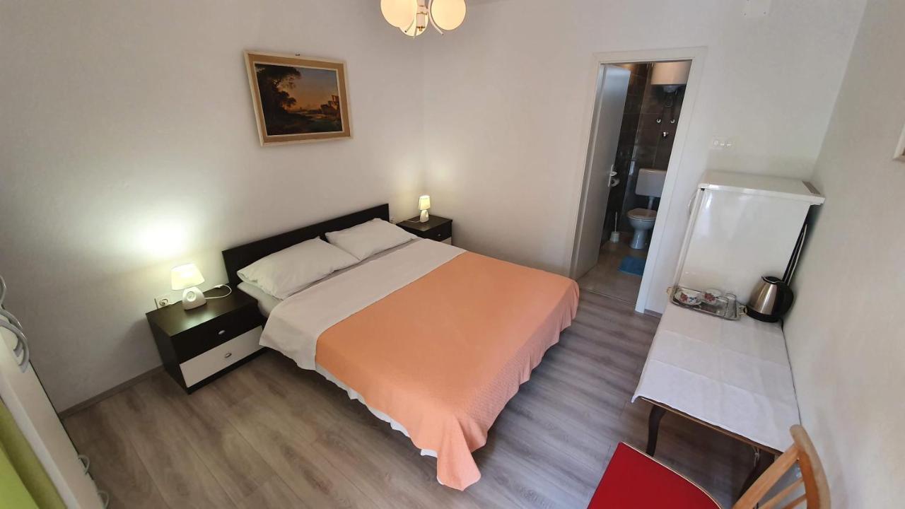 Double Rooms With Terrace Tomica Baška Exterior foto