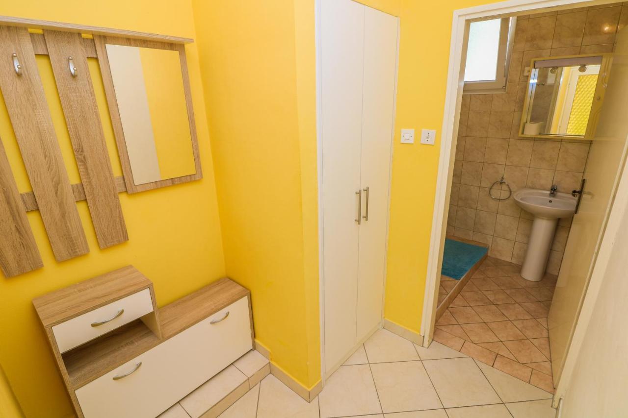 Double Rooms With Terrace Tomica Baška Exterior foto